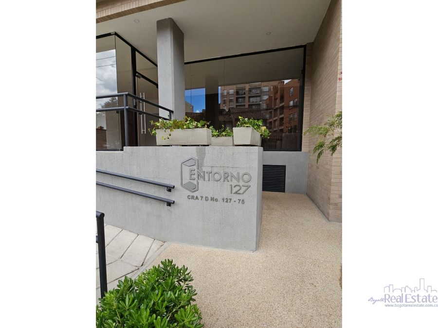 Exclusive brand new apartment